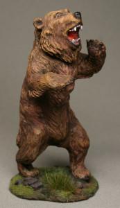 Бурый медведь — оловянные солдатики AGES