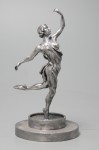 Копия памятника балерине Галине Улановой (Академия Балета Им. Вагановой, Санкт-Петербург)